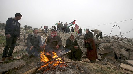 "Récord de demoliciones y desplazamientos": Israel destruye decenas de hogares palestinos