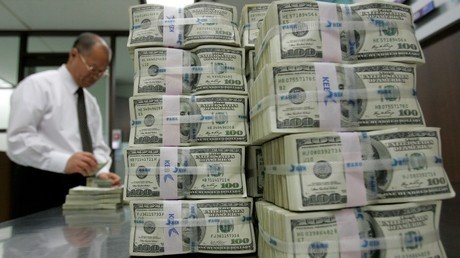 Bancos centrales del mundo venden bonos de deuda de EE.UU. a ritmo récord