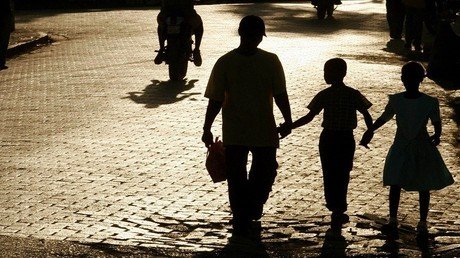  Descubra los apellidos más comunes de algunos países