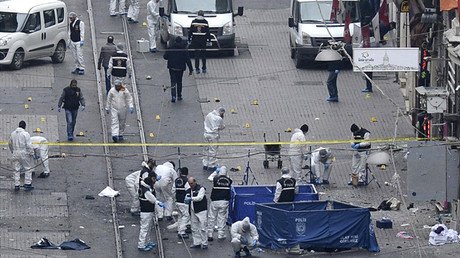 El ministro del Interior turco: El atentado de Estambul está vinculado con el Estado Islámico