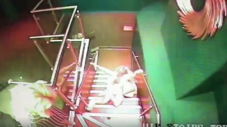 Cuba 'caída' libre o por qué la borrachera 'no baja' por escaleras