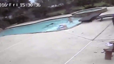 Una niña de 5 años salva a su madre de morir ahogada 