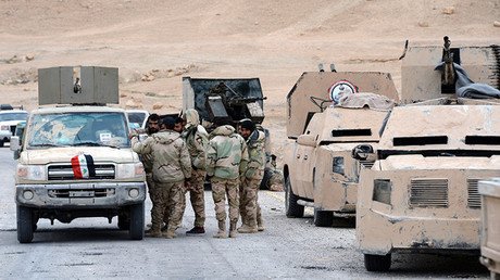 Nuevos avances: el Ejército sirio intenta recuperar otro bastión del Estado Islámico