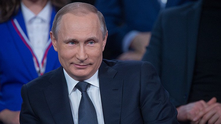 El día que Putin hizo de traductor para un periodista alemán (Video)