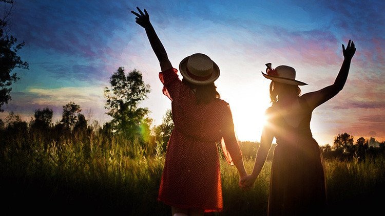 Hombres protestan en una aldea turca porque las mujeres se niegan a casarse con ellos