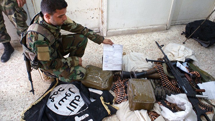 Moscú: "Se ha enviado un importante volumen de armas a los rebeldes sirios desde Europa del este"