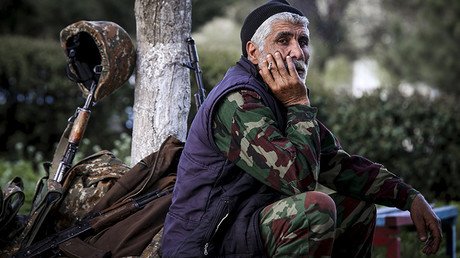 Armenia y Azerbaiyán anuncian un alto el fuego en Nagorno Karabaj