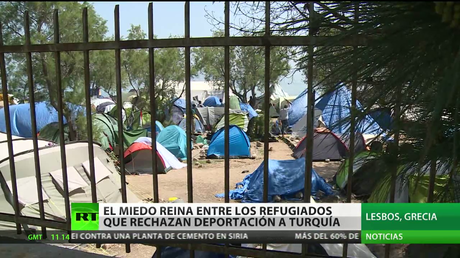 Pesadilla para los refugiados en Lesbos: RT recoge sus testimonios