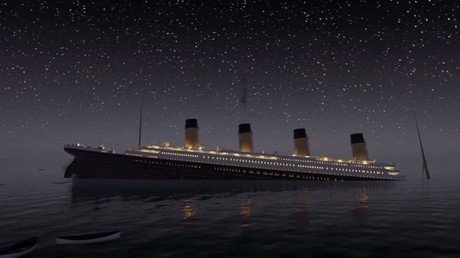 Video: Viva el naufragio del Titanic en tiempo real