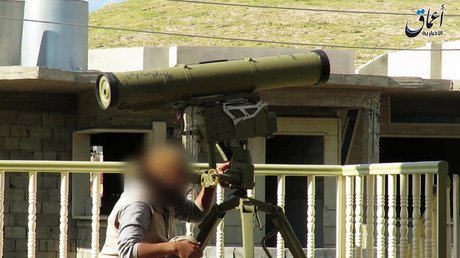 Video: Un misil del Estado Islámico impacta contra un tanque turco en Irak