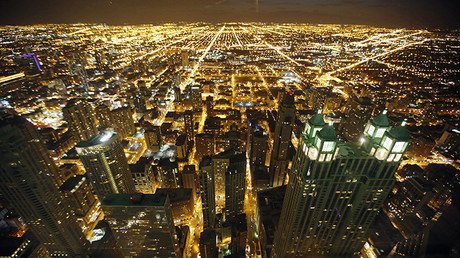 Impactantes imágenes: Dejan morir a un hombre en las calles de Chicago a la vista de todos