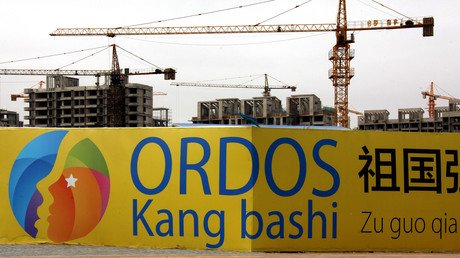 ¿Cómo la mayor ciudad fantasma de China de repente ha dejado de serlo?