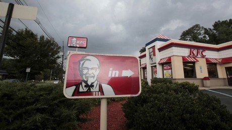 Encuentran bacterias fecales en el hielo de un restaurante de KFC