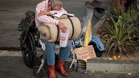 ¿Es posible acabar con la pobreza? Se lo explicamos en cinco tarjetas