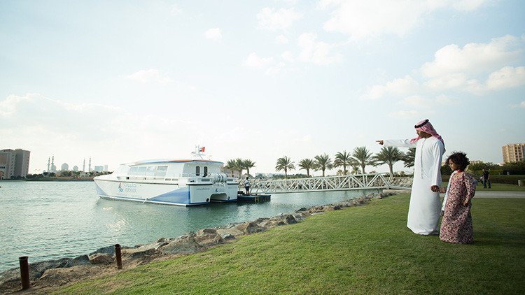 'Los jeques también lloran': Cómo afectan a las monarquías árabes los bajos precios del petróleo 