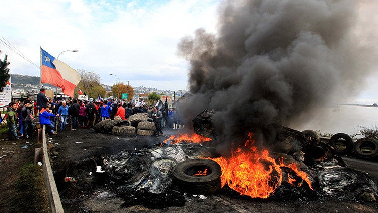 La crisis del archipiélago chileno Chiloé: una catástrofe medioambiental y social