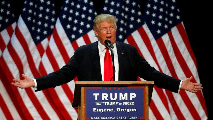 Trump: "Me esfuerzo mucho por pagar lo menos posible en impuestos"