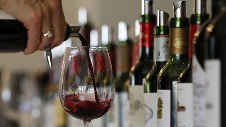Vino y café pueden mejorar su salud de una manera inesperada