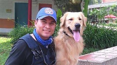 Un colombiano pierde su trabajo tras ayudar a las víctimas del terremoto en Ecuador