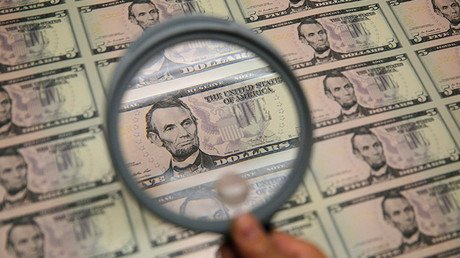 ¿Por qué no todo es de color de rosa para 'la reina de las divisas'?