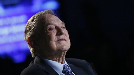 La estrategia de Soros: vender acciones de EE.UU. y comprar oro