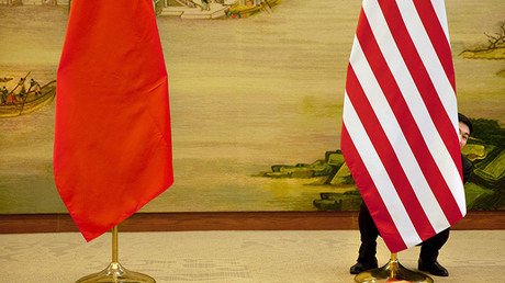 "La supervivencia económica de EE.UU. depende de China"