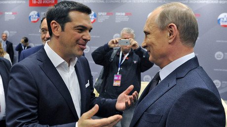 Putin viaja a Grecia frustrando los planes de aislamiento de EE.UU.