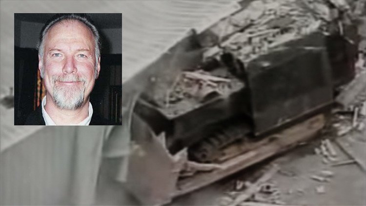 'Killdozer', el mecánico de EE.UU. que se llevó por delante su ciudad (video)