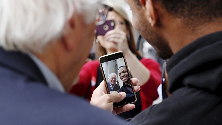 El poder de las redes: ¿cómo Sanders y Trump le ganan la batalla a Clinton en Twitter y YouTube?