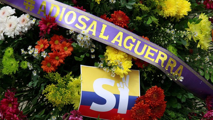 El Gobierno de Colombia y las FARC estampan histórica firma de cese del fuego