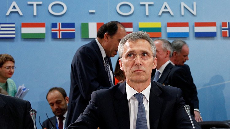 Stoltenberg: "La OTAN será más importante que nunca tras la votación a favor del 'Brexit'"