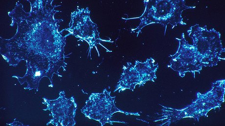 'Si no los vences, únete a ellos': Por qué EE.UU. se interesa por una vacuna cubana contra el cáncer