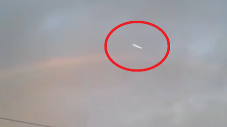 ¿Reflejos, palomas u ovnis? El extraño avistamiento en Ecuador que se ha hecho viral