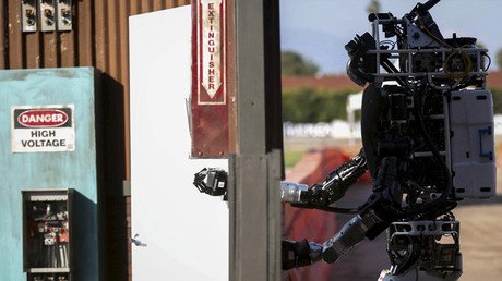 Google trabaja sobre un "botón rojo" para prevenir la rebelión de los robots 