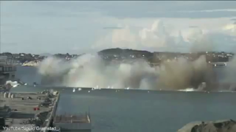 Noruega: Una gran explosión destruye una represa en segundos