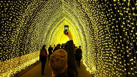 Científicos revelan cómo la 'adicción' a Instagram afecta a la felicidad y al cerebro