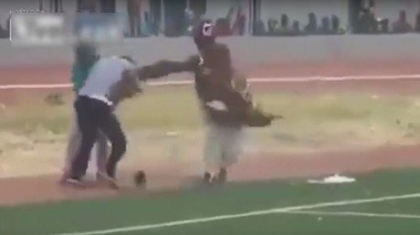 Un duelo de brujos antes de un partido de fútbol en Ghana se convierte en una pelea campal