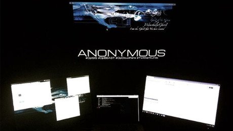 Un 'hacker' que publica contenido gay en las cuentas del EI revela sus motivos