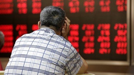 Viernes negro: los mercados se desploman tras los primeros resultados del referéndum británico