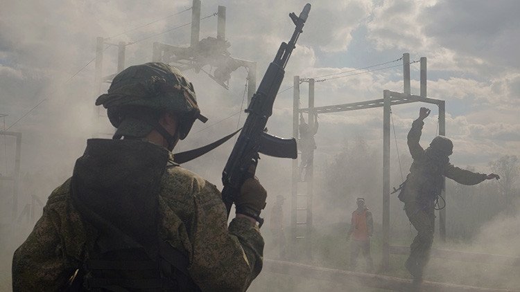 Como en 'Counter Strike': así se entrenan las Fuerzas de Respuesta Rápida rusas (VIDEO 360º)