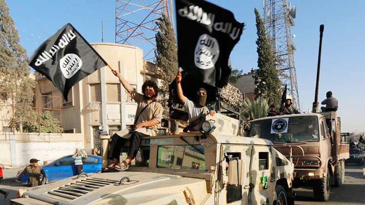 "Mutilaban cadáveres brutalmente": Un exyihadista revela a RT escalofriantes detalles sobre el EI