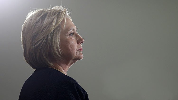 El director del FBI: "Las afirmaciones de Clinton eran falsas"