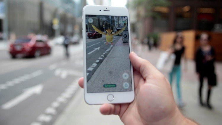 El abogado de Snowden no descarta fugas de datos confidenciales a través de Pokémon Go