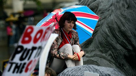 "Pocos ven que la Unión Europea está siendo destruida por sus socios estadounidenses"