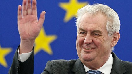 Presidente checo sobre la Cumbre de la OTAN: "Un misil se usa solo una vez y el dialogo es continuo"