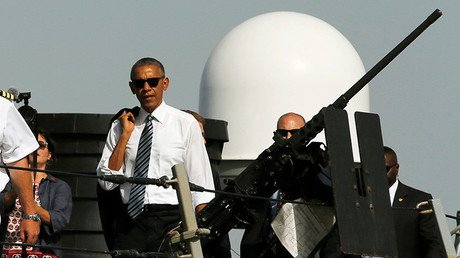 Alberto Garzón: "Obama trata a España como una colonia"