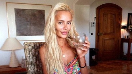 Esposa de un oligarca se queja de la cancelación de los fuegos artificiales por el atentado de Niza 