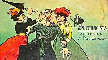 Así era la propaganda que pretendía alertar del 'peligro' del voto femenino