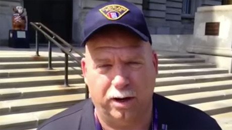 Policía de EE.UU.: "Obama tiene las manos manchadas de sangre"