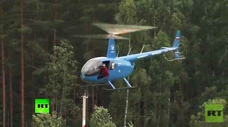 A vista de pasajero: Campeonato de pilotos de helicópteros en Rusia (VIDEO 360º)